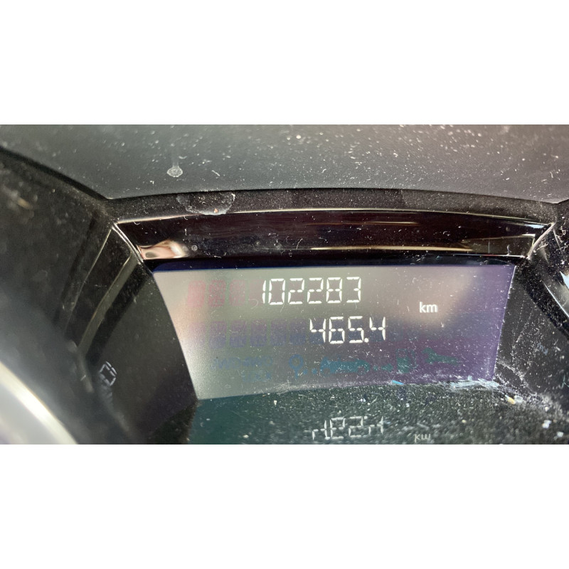 Vitre arriere droit RENAULT CLIO 4 Photo n°6