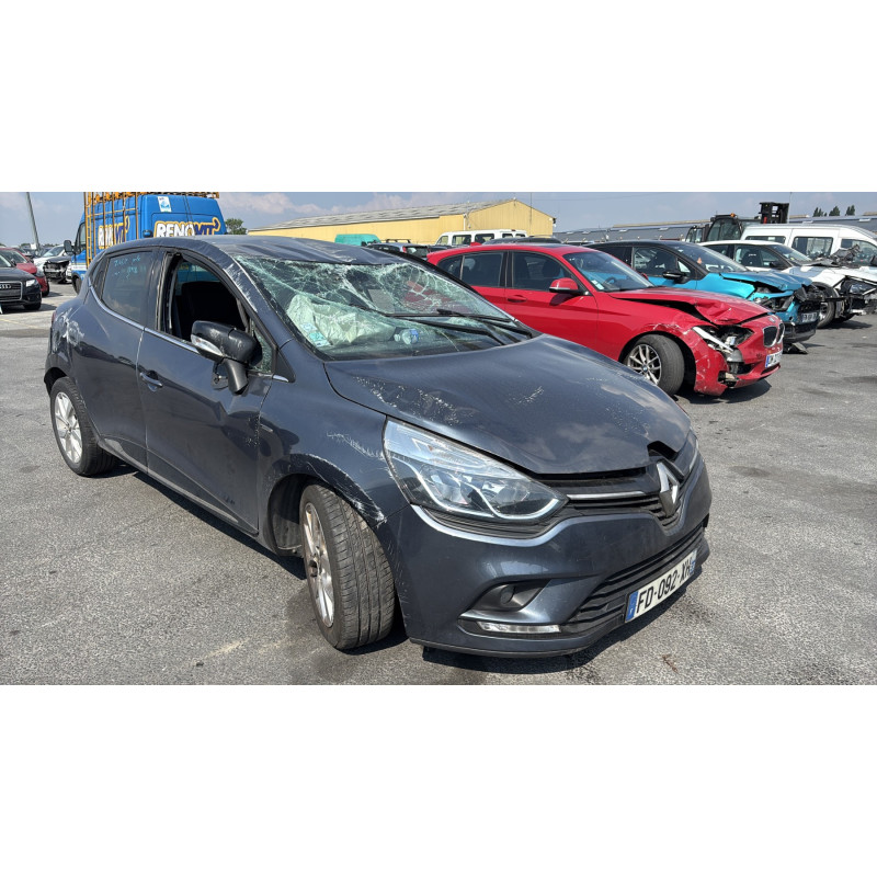 Vitre arriere droit RENAULT CLIO 4 Photo n°10