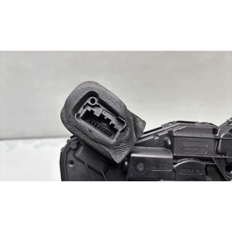 Serrure arriere gauche VOLKSWAGEN TOURAN 3 Photo n°4