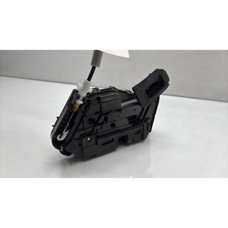 Serrure avant droit VOLKSWAGEN TOURAN 3 Photo n°3