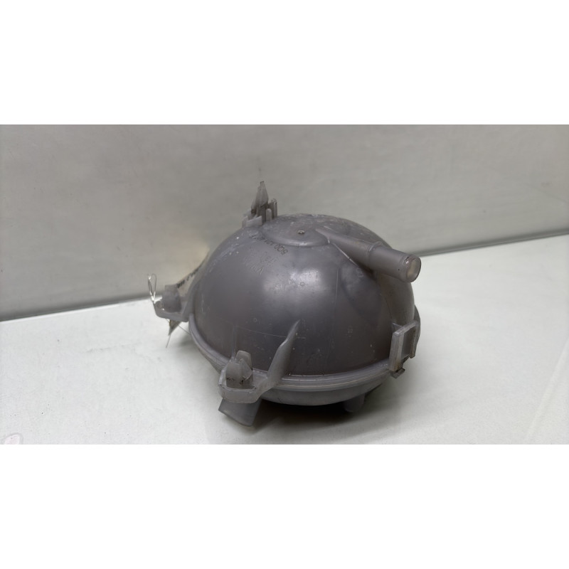 Vase d'expansion VOLKSWAGEN TOURAN 3 Photo n°3