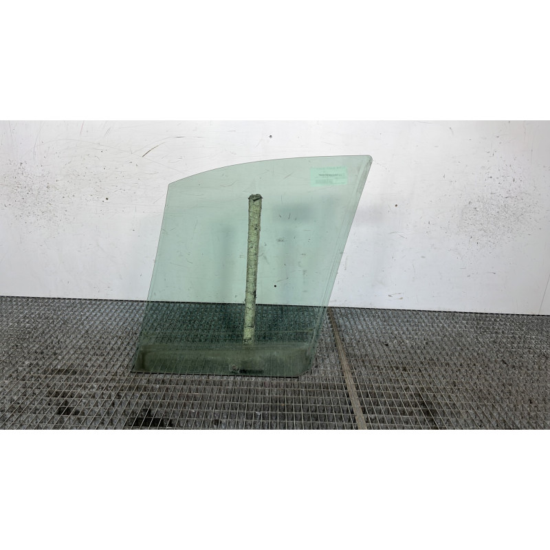 Vitre avant droit RENAULT SCENIC 1 Photo n°5