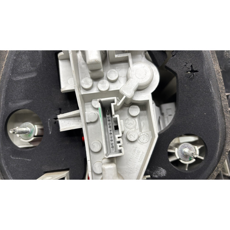 Feu arriere principal droit (feux) BMW SERIE 1 E87 Photo n°3