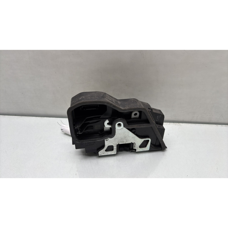 Serrure avant droit BMW SERIE 1 E87 Photo n°4