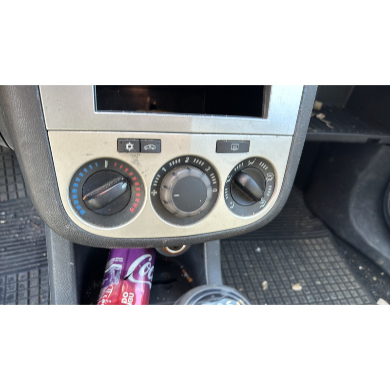 Retroviseur gauche OPEL CORSA D Photo n°20