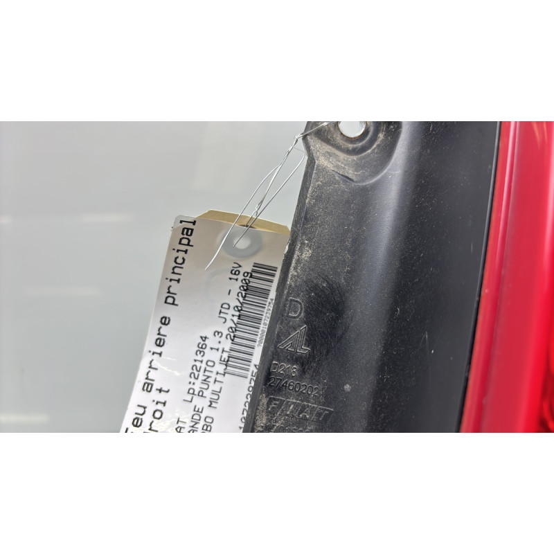 Feu arriere principal droit (feux) FIAT GRANDE PUNTO Photo n°4