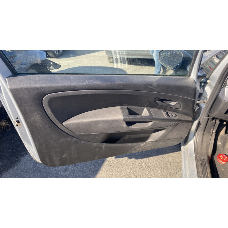 Face avant FIAT GRANDE PUNTO Photo n°14