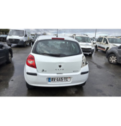 Pivot de moyeu avant gauche RENAULT CLIO 3