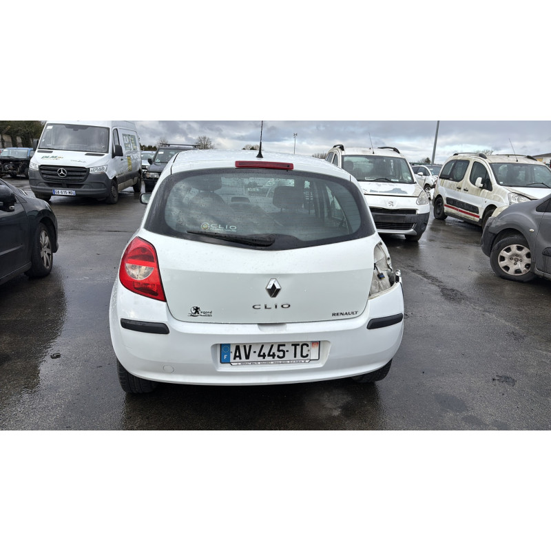 Pivot de moyeu avant gauche RENAULT CLIO 3 Photo n°8