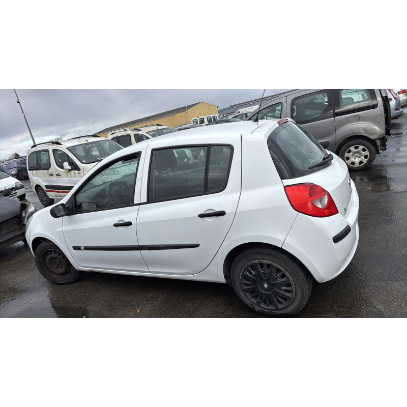 Pivot de moyeu avant gauche RENAULT CLIO 3 Photo n°9