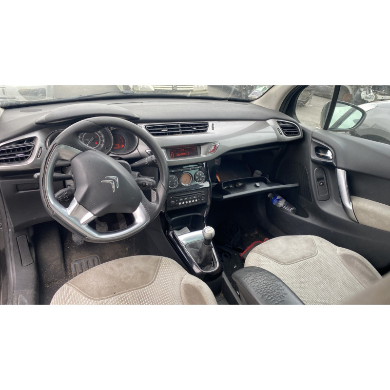 Boitier BSI CITROEN C3 2 Photo n°17