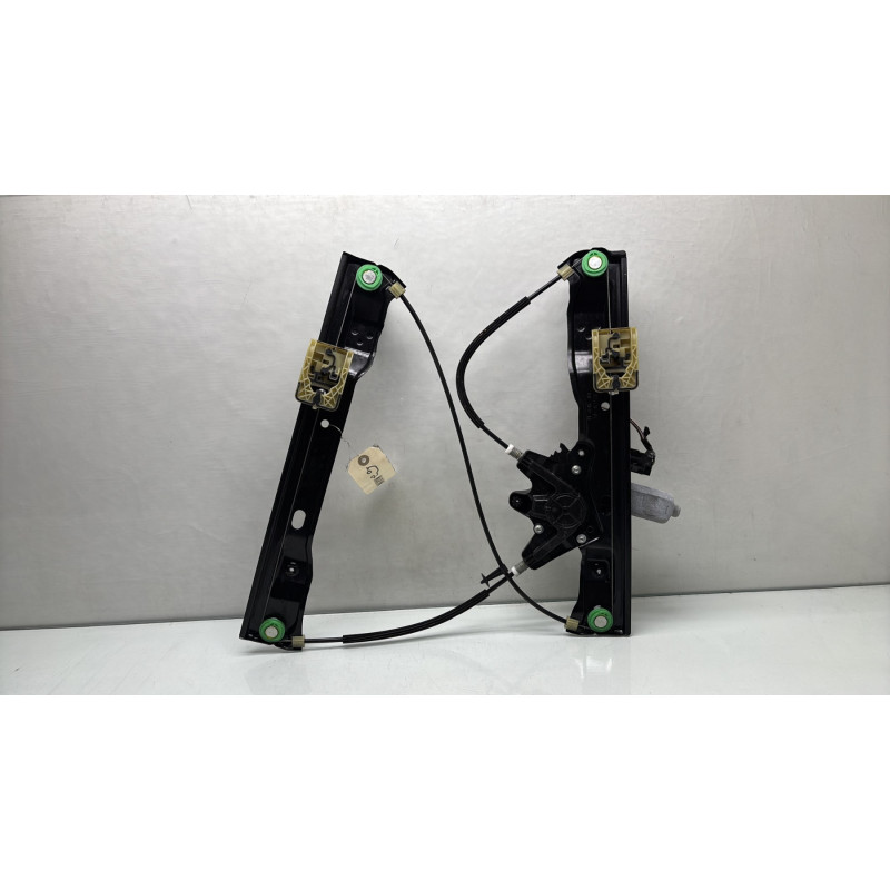 Leve vitre electrique avant gauche FORD FOCUS 3 Photo n°1