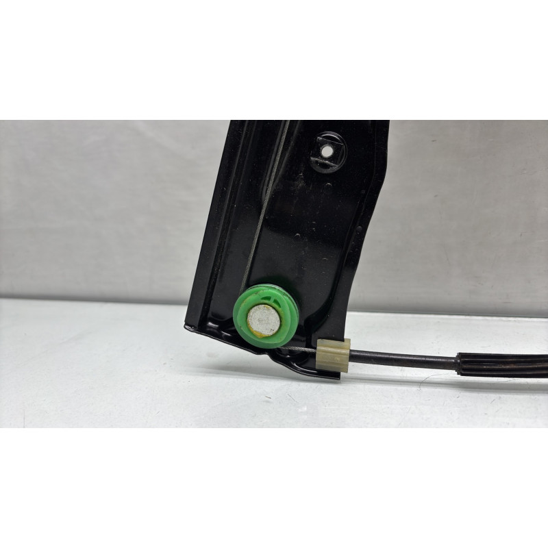 Leve vitre electrique avant gauche FORD FOCUS 3 Photo n°4