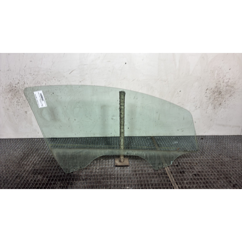 Vitre avant gauche OPEL CORSA E Photo n°4