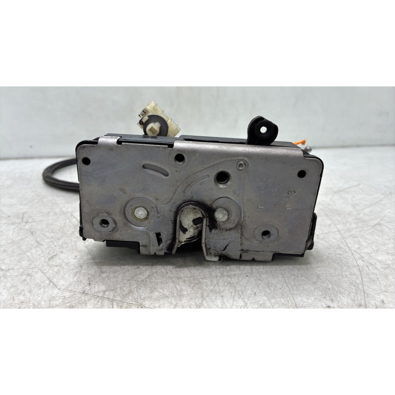 Serrure avant gauche OPEL CORSA E Photo n°4