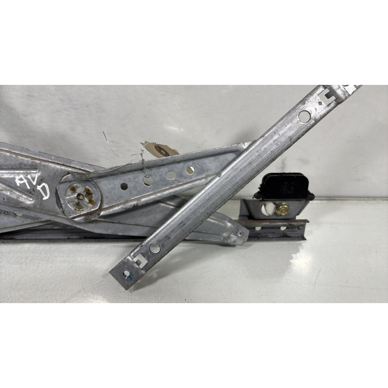 Leve vitre electrique avant droit ROVER 45 Photo n°3