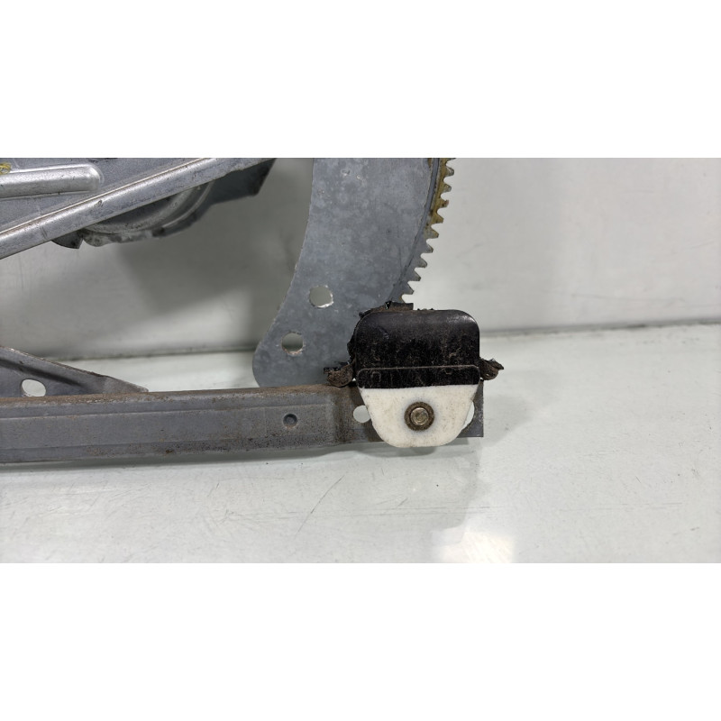 Leve vitre electrique avant droit ROVER 45 Photo n°5