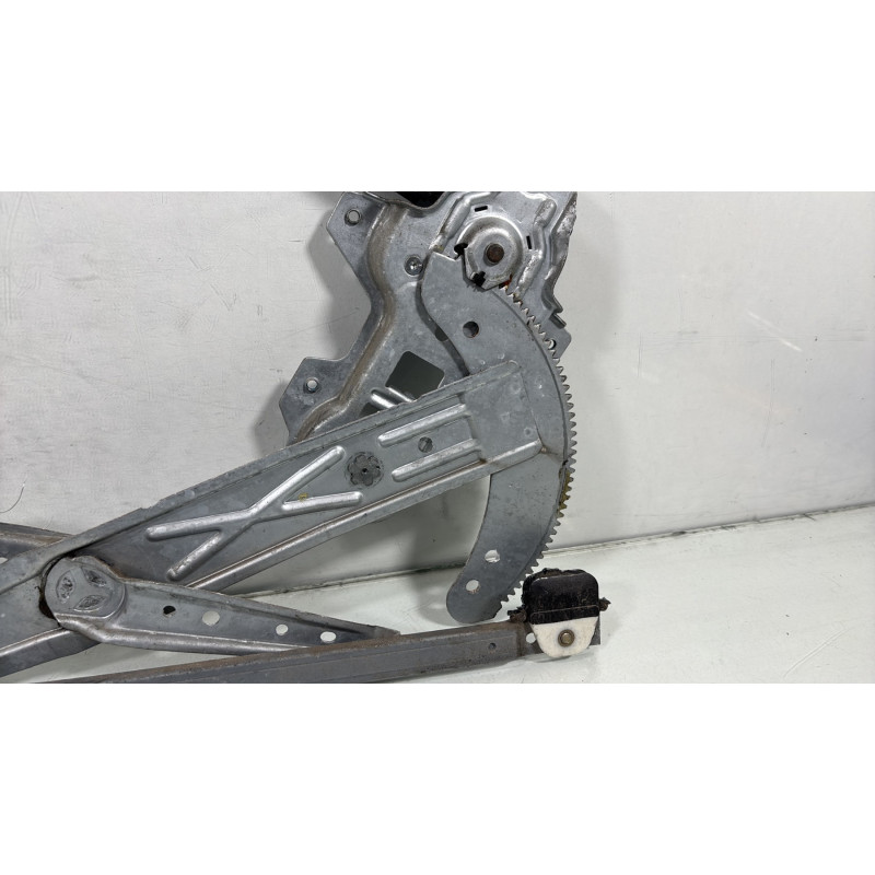 Leve vitre electrique avant droit ROVER 45 Photo n°7