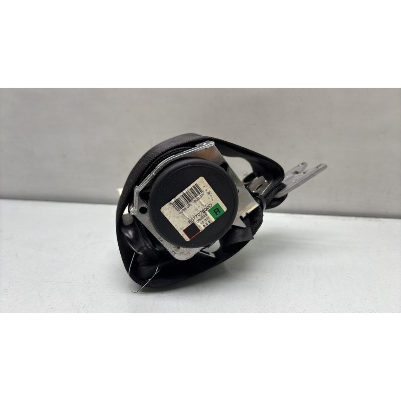 Ceinture avant droit OPEL CORSA D Photo n°1