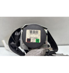Ceinture avant droit OPEL CORSA D