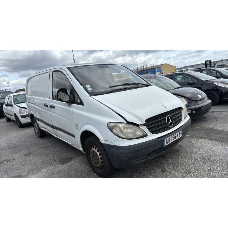 Poignee porte avant gauche MERCEDES VITO 639 Photo n°5