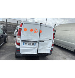 Poignee porte avant gauche MERCEDES VITO 639