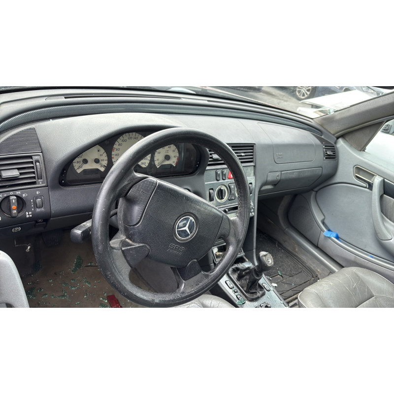 Bouchon de carburant MERCEDES CLASSE C 202 Photo n°12