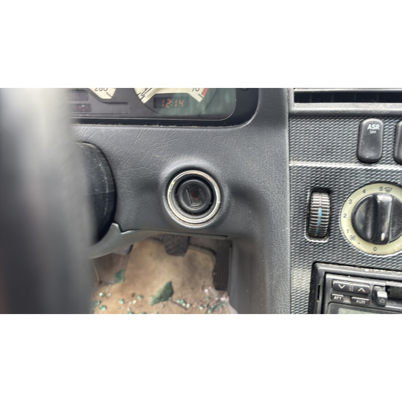 Bouchon de carburant MERCEDES CLASSE C 202 Photo n°17