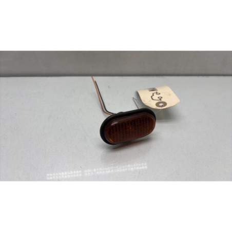 Repetiteur clignotant avant gauche (Feux) RENAULT MEGANE 1 Photo n°1