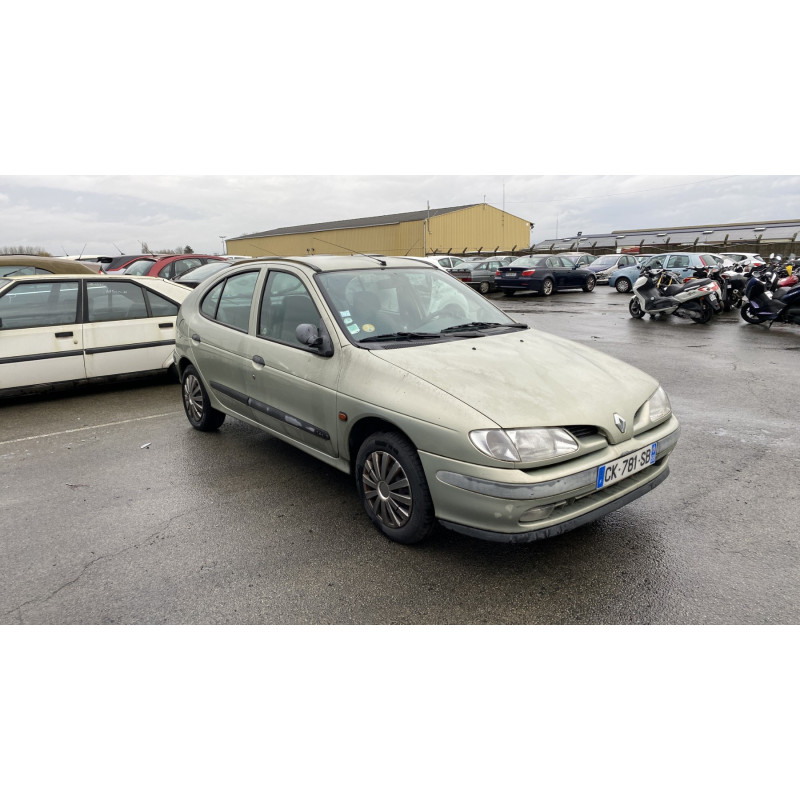 Retroviseur gauche RENAULT MEGANE 1 Photo n°6