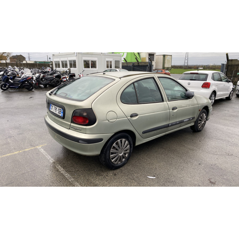 Retroviseur gauche RENAULT MEGANE 1 Photo n°7