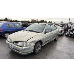 Retroviseur gauche RENAULT MEGANE 1