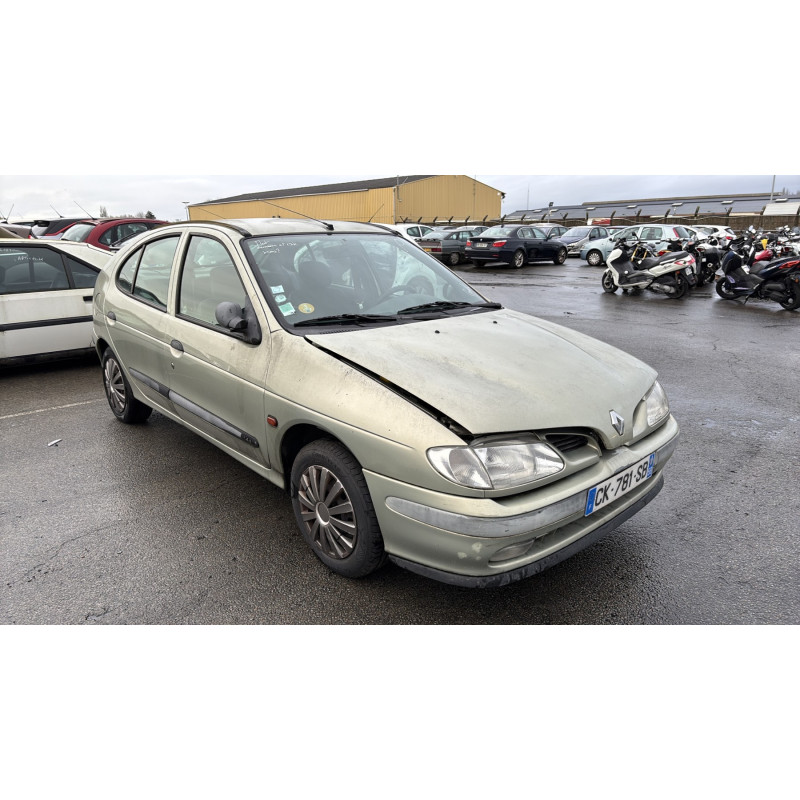 Retroviseur gauche RENAULT MEGANE 1 Photo n°16