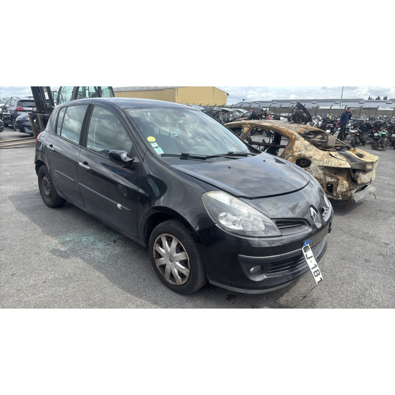 Aile avant gauche RENAULT CLIO 3 Photo n°6
