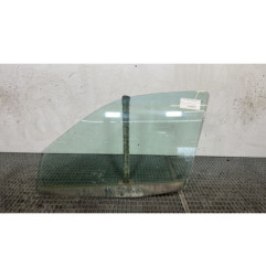 Vitre avant gauche RENAULT CLIO 2 Photo n°1