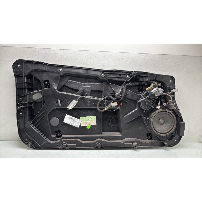 Leve vitre electrique avant gauche FORD FIESTA 6 Photo n°1