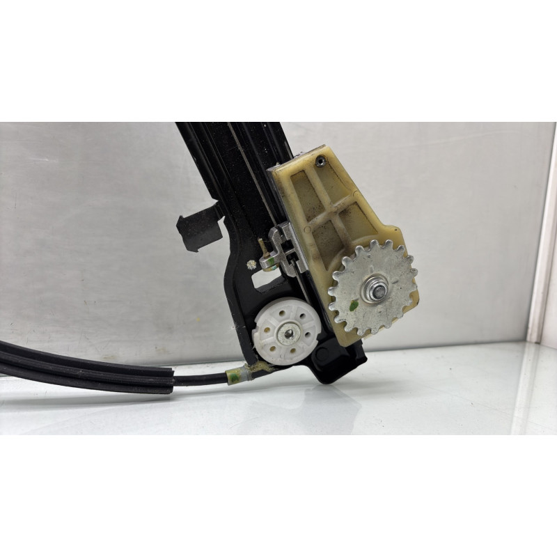 Leve vitre electrique avant droit ALFA ROMEO MITO Photo n°2