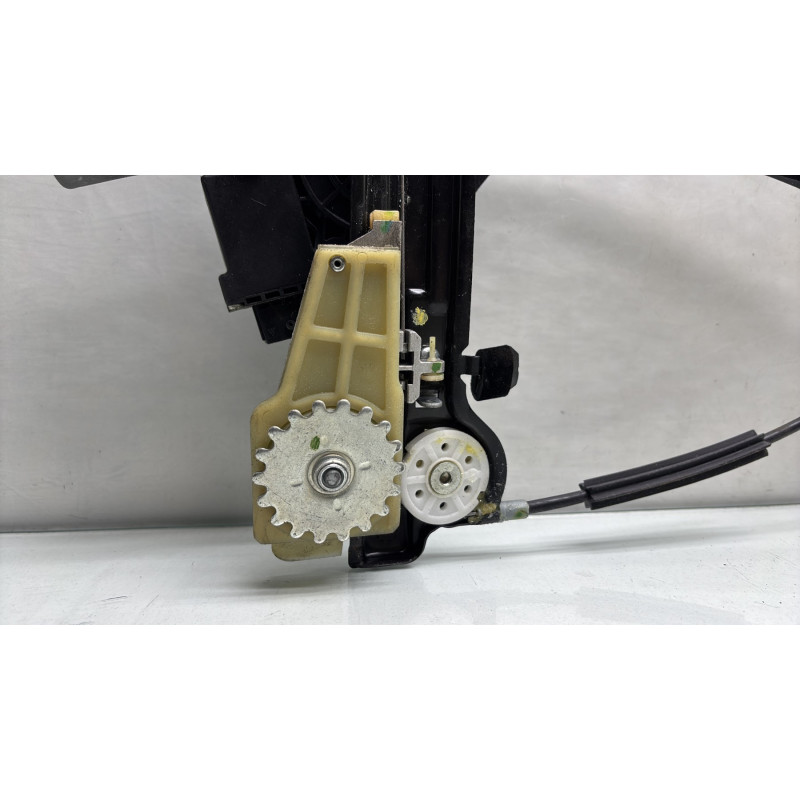Leve vitre electrique avant droit ALFA ROMEO MITO Photo n°3