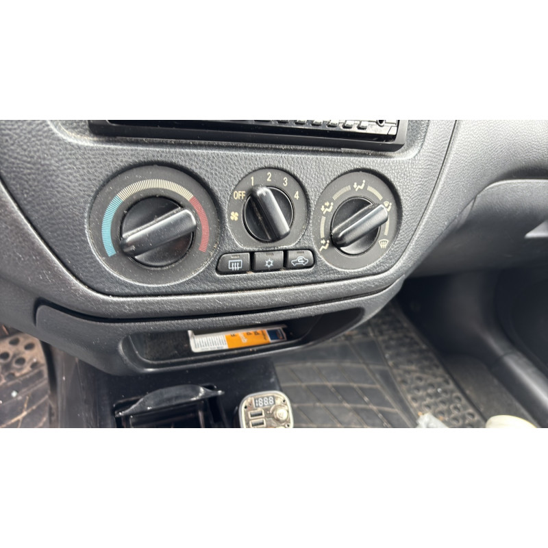 Retroviseur droit MITSUBISHI LANCER 3 Photo n°17