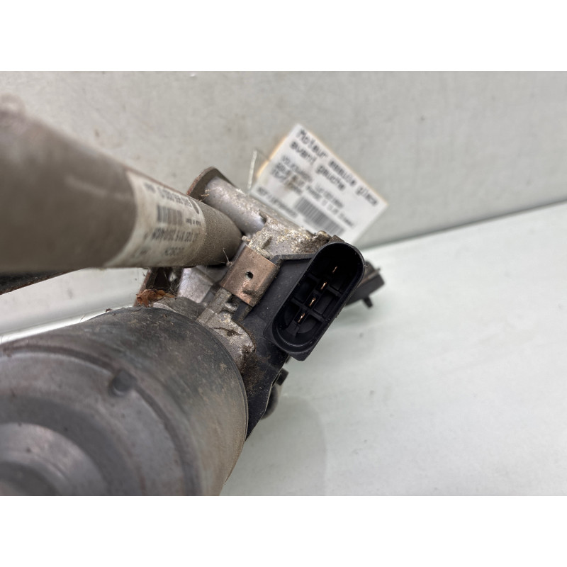 Moteur essuie glace avant gauche VOLKSWAGEN GOLF PLUS Photo n°4