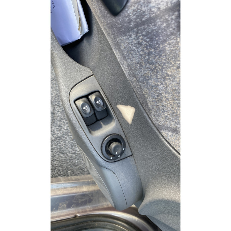 Pare soleil droit RENAULT MEGANE 1 Photo n°17