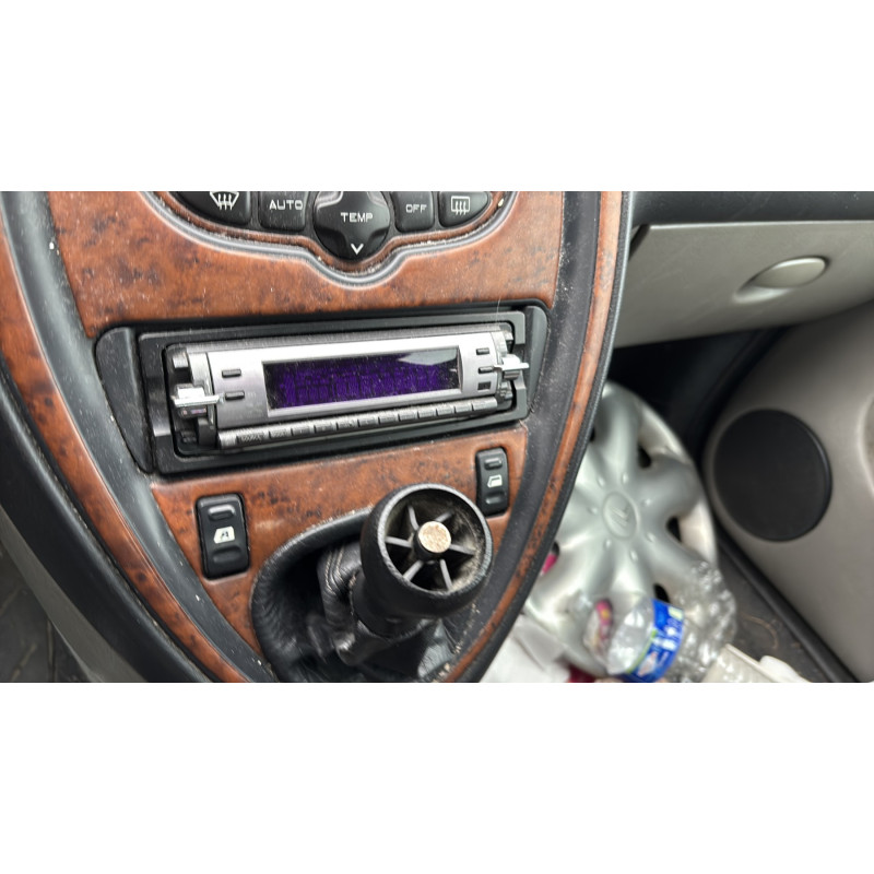 Feu arriere stop central CITROEN XSARA PICASSO Photo n°19
