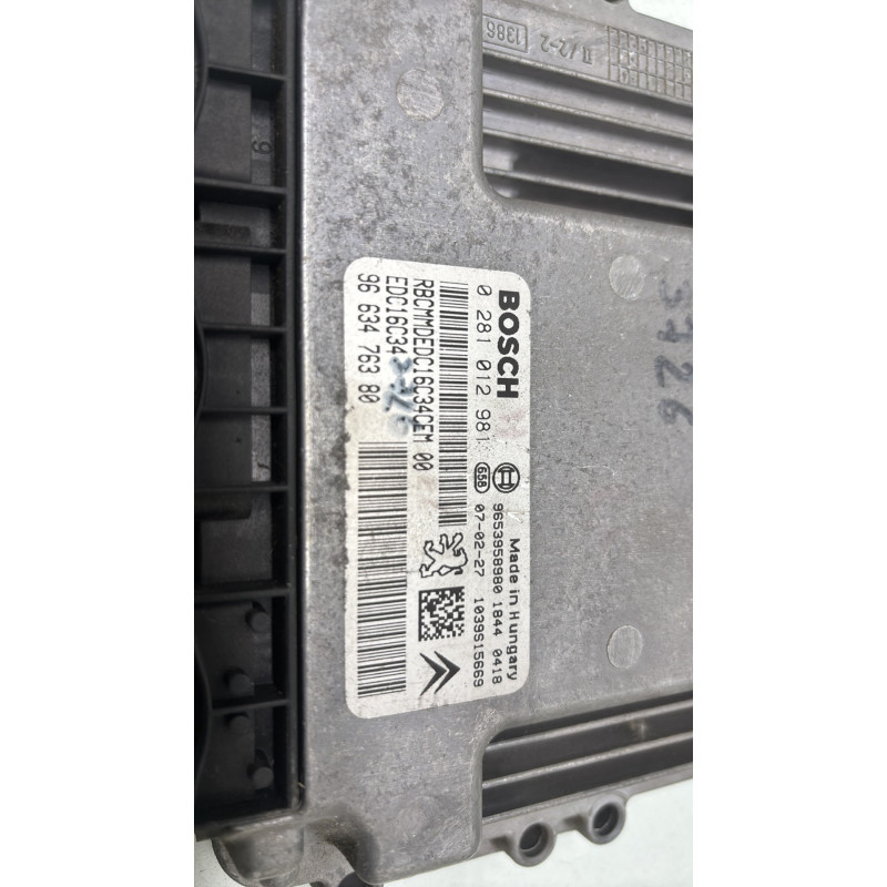 Calculateur moteur CITROEN C4 PICASSO 1 Photo n°3