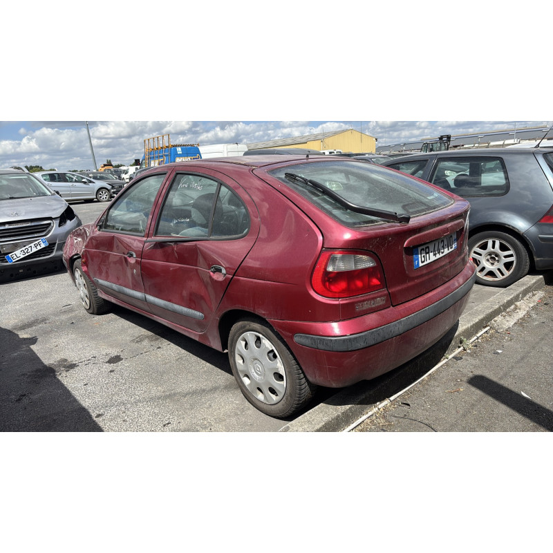 Feu arriere principal droit (feux) RENAULT MEGANE 1 Photo n°7