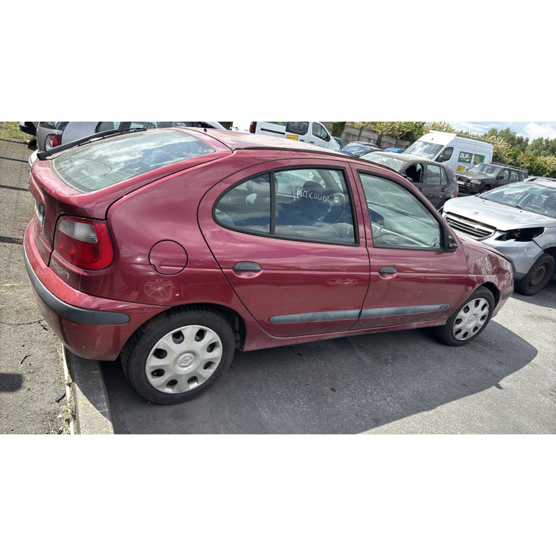 Feu arriere principal droit (feux) RENAULT MEGANE 1 Photo n°10