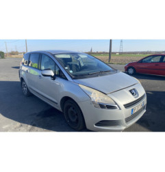 Charniere de capot PEUGEOT 5008 1