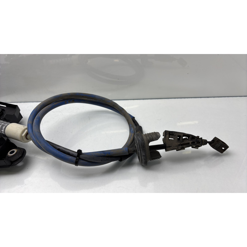 Bloc electrique de frein a main PEUGEOT 5008 1 Photo n°4