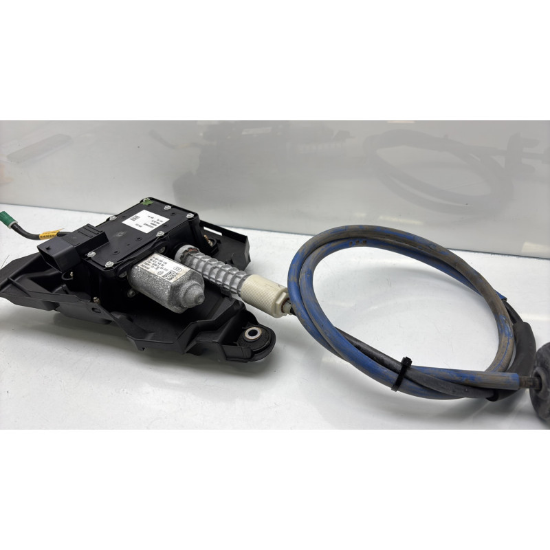 Bloc electrique de frein a main PEUGEOT 5008 1 Photo n°5