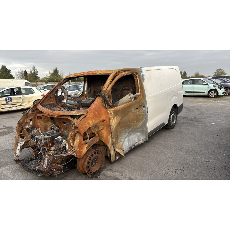 Pare boue arriere droit OPEL VIVARO 3 Photo n°5
