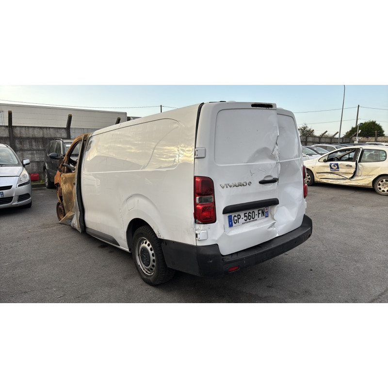 Pare boue arriere gauche OPEL VIVARO 3 Photo n°8
